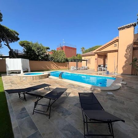 Villa Brasilia Chiclana de la Frontera Exterior photo